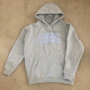 1989 Taylor Swift hoodie sz L